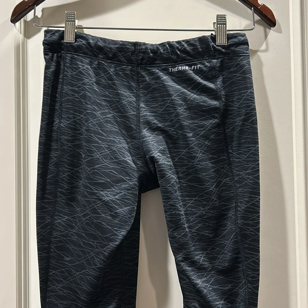 NIKE Pro Combat Dri-Fit Womens drawstring pattern Leggings therma-fit size S